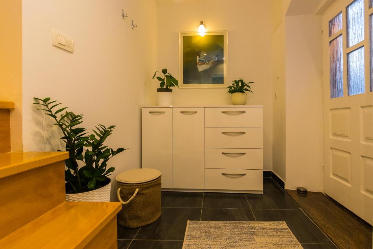 Apartment Vitturina Kastela Exterior photo