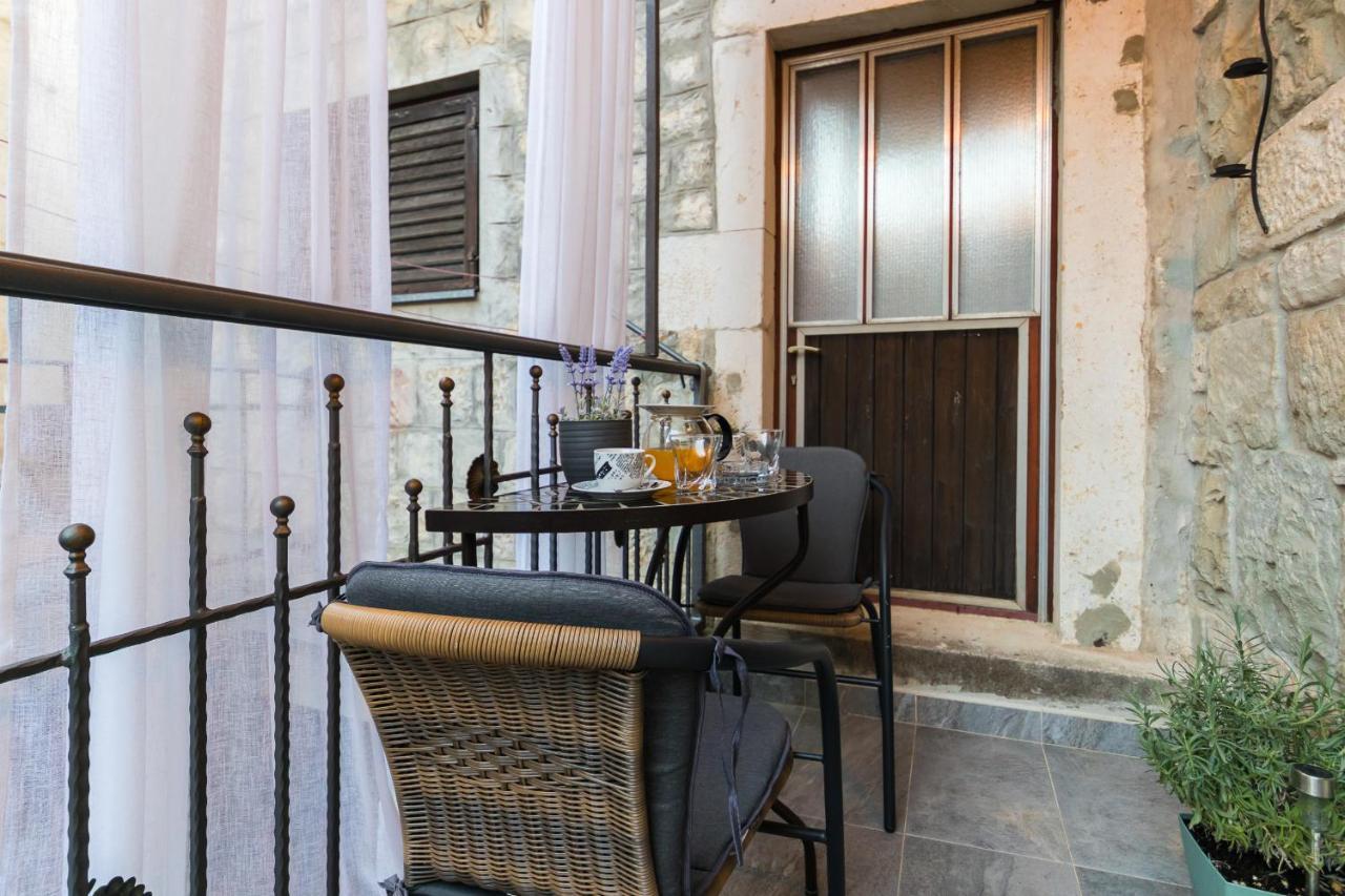 Apartment Vitturina Kastela Exterior photo